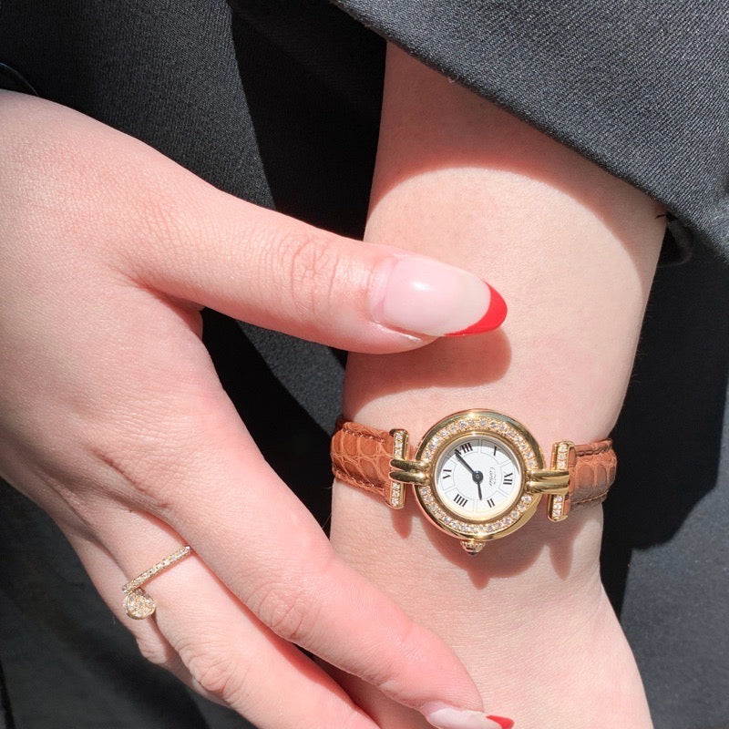 Must Corise New Roman Dial Gold Diamond