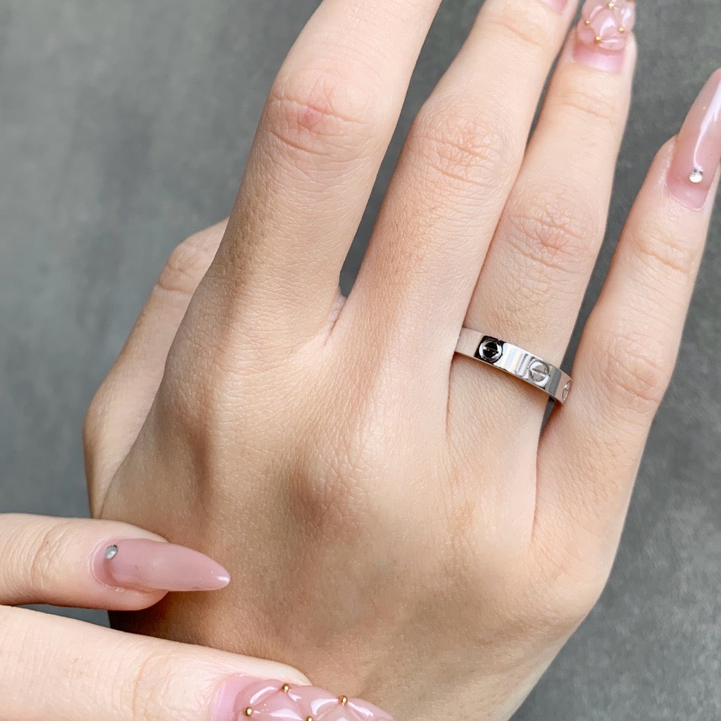 迷你爱心戒指 WG 8号