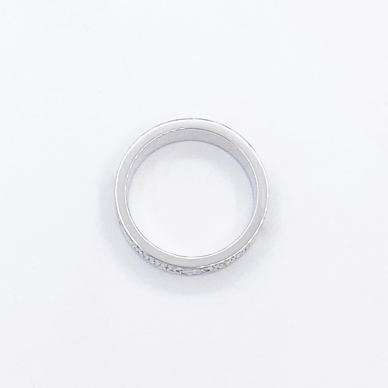 Love Ring Size 7 Pt Diamond 