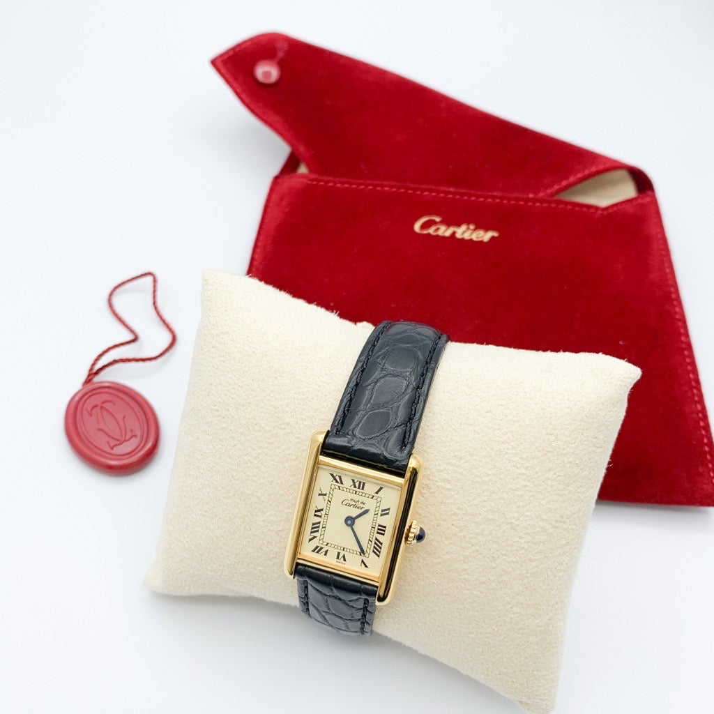 マストタンク SM 手巻き ベージュローマン文字盤 ゴールド