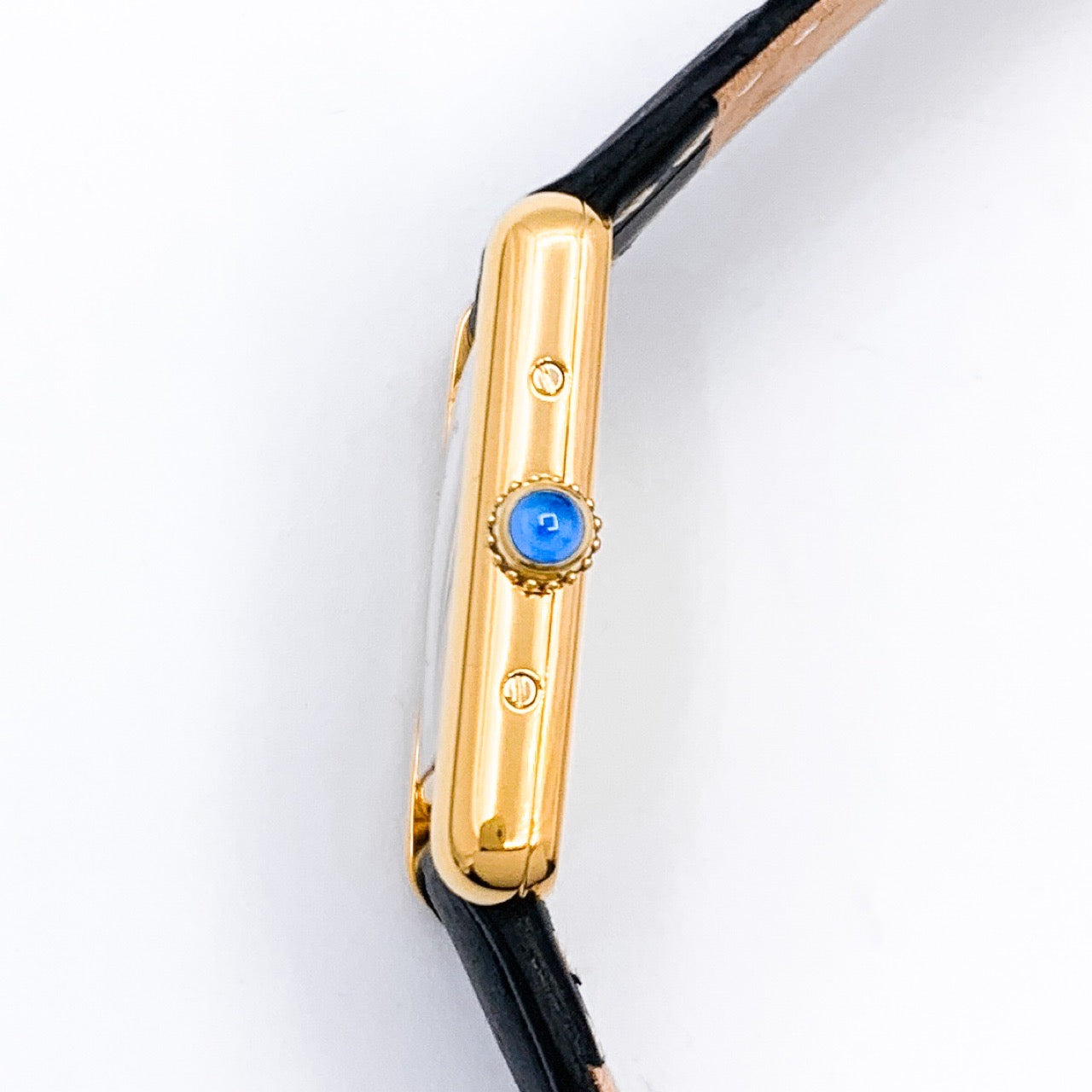 Must Tank, small, vertical Roman numeral dial, gold