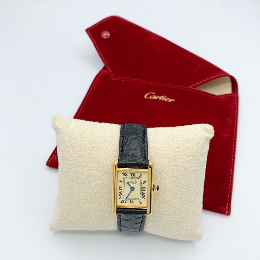 マストタンク SM 手巻き ベージュローマン文字盤 ゴールド