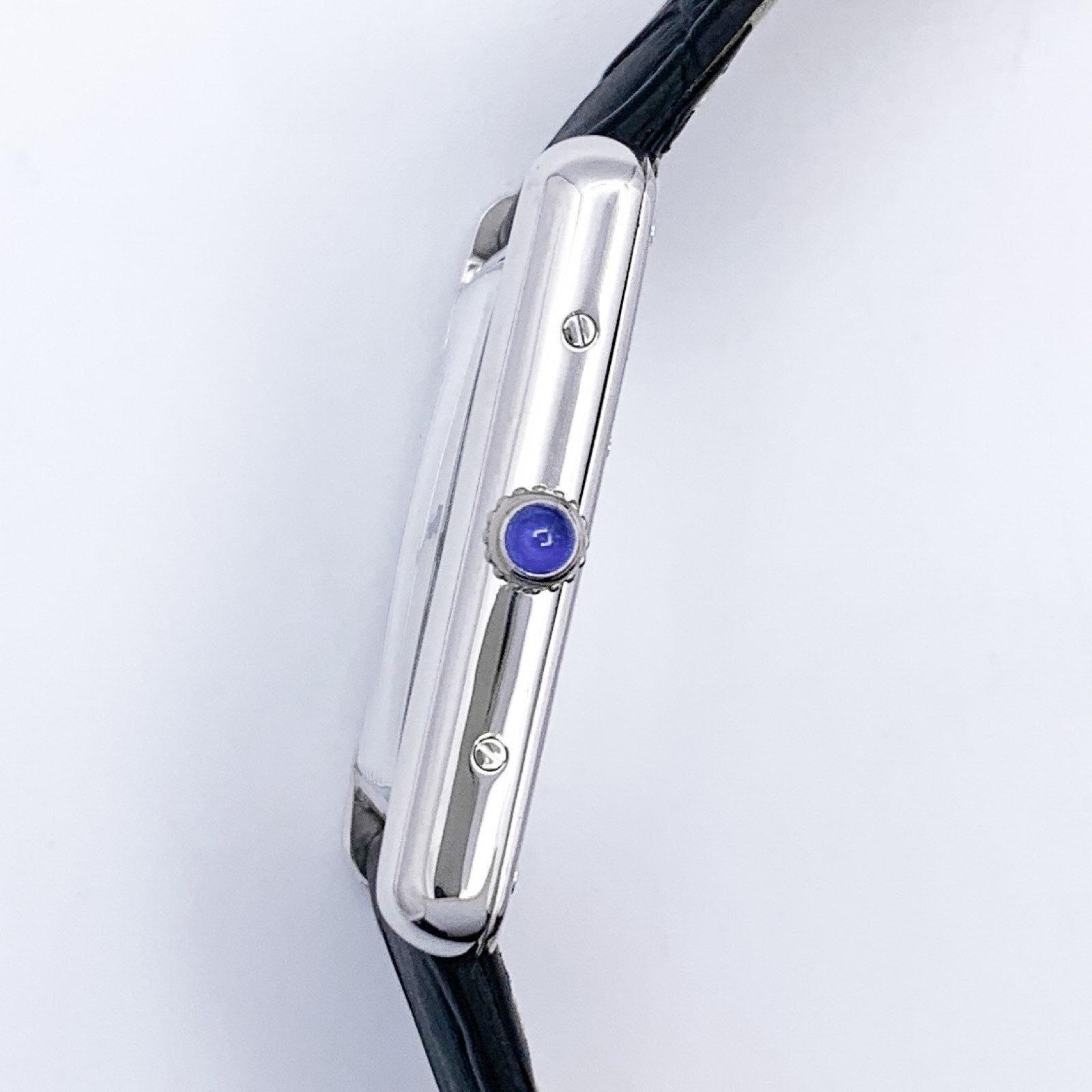 マストタンク XL デイト 3針 ホワイトアラビア文字盤 シルバー – LE