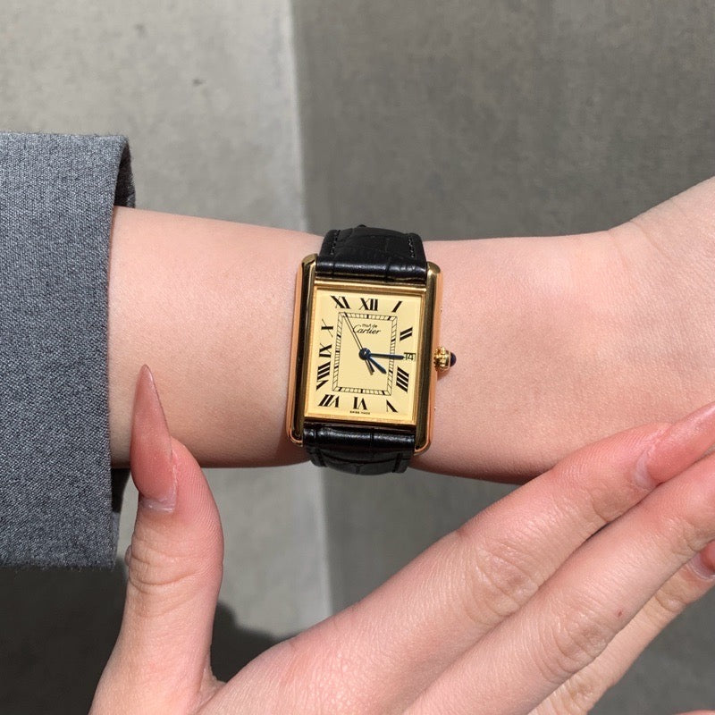 マストタンク XL デイト 3針 ベージュローマン文字盤 ゴールド