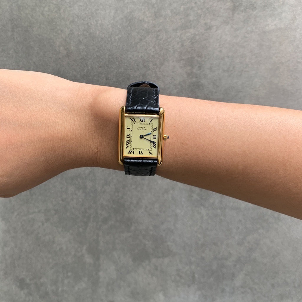 Must de Cartier Tank, LM, Beige Roman Dial, Gold